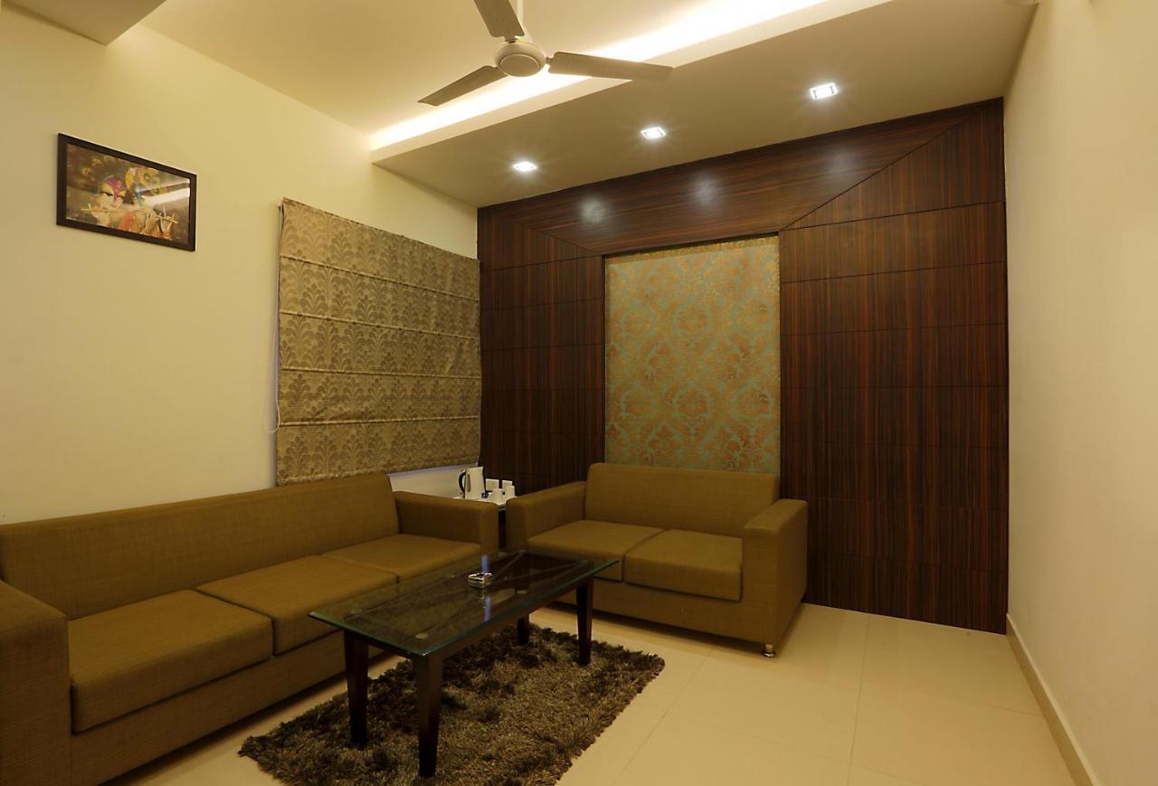 Hotel Premiere Villa Varanasi Eksteriør billede
