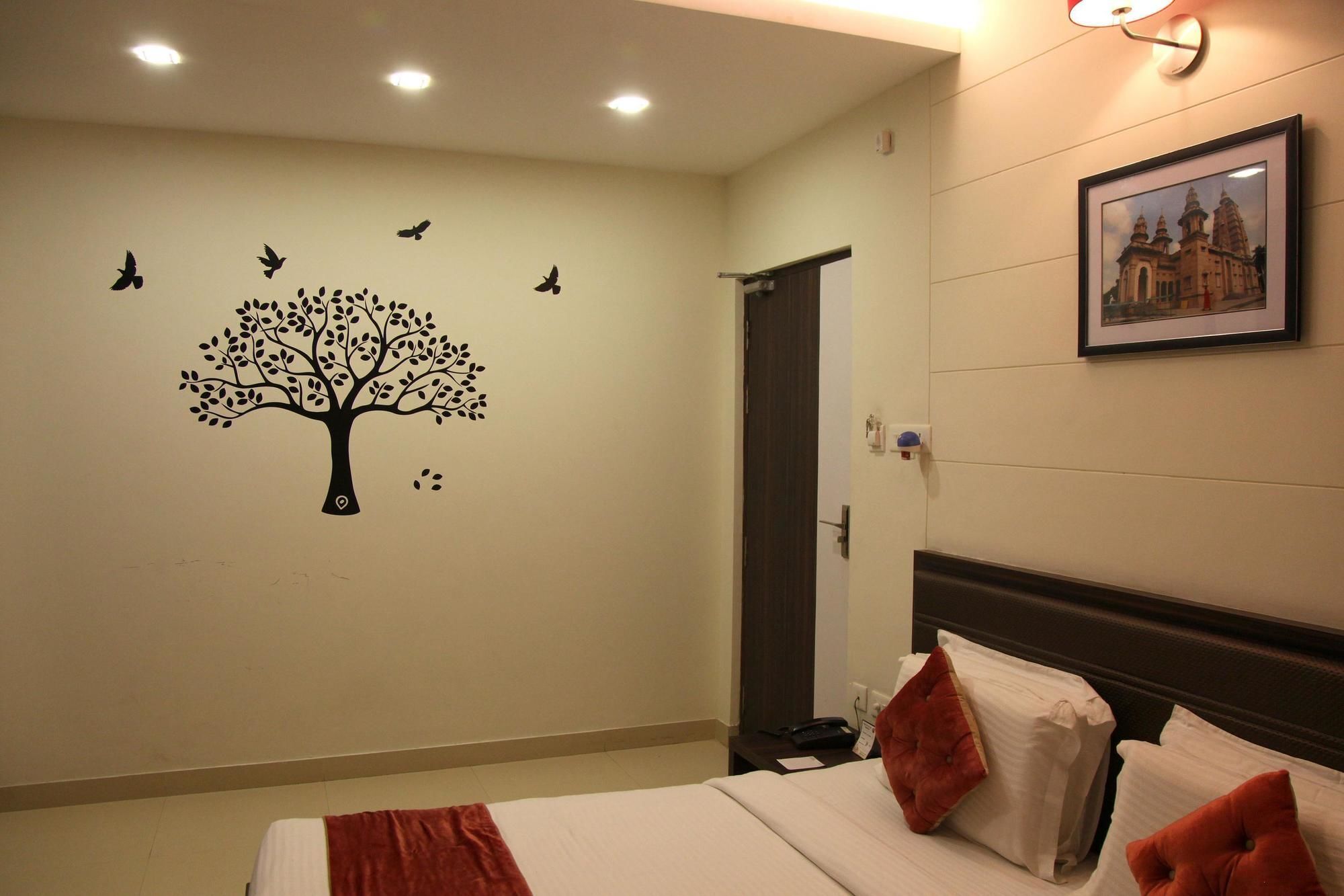 Hotel Premiere Villa Varanasi Eksteriør billede