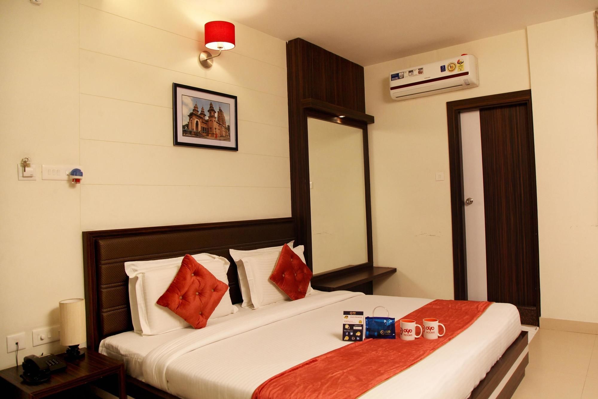 Hotel Premiere Villa Varanasi Eksteriør billede